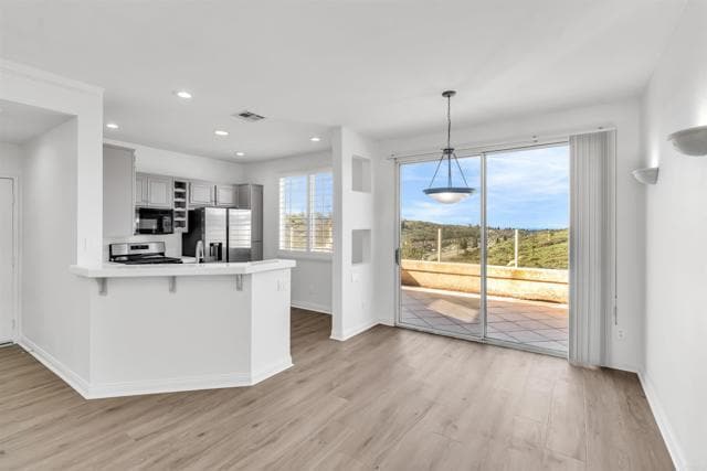 Building Photo - 861 Caminito Estrella