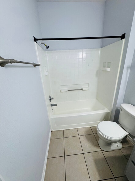 Building Photo - 5837 Swords Dr