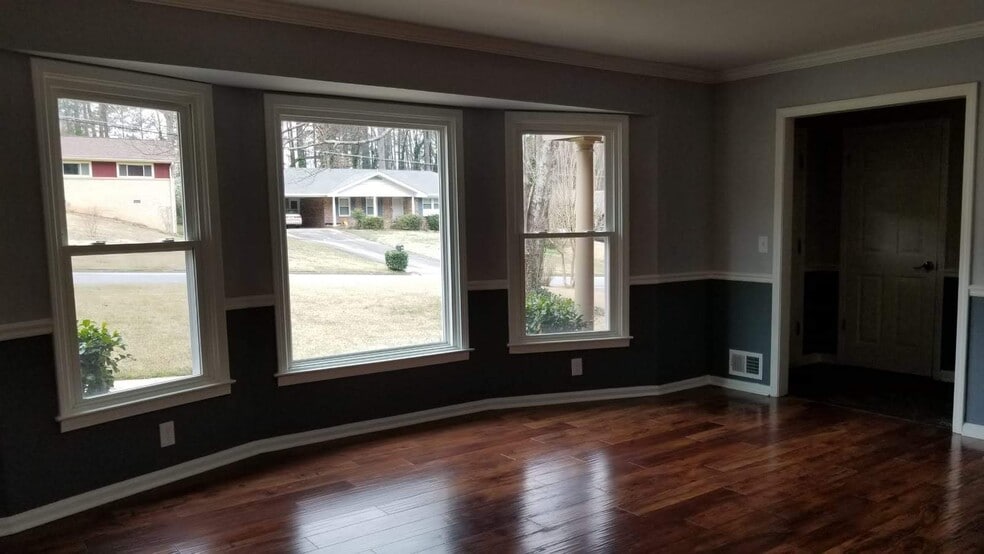 Building Photo - 1871 Cameo Ct