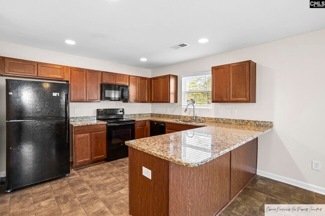 Building Photo - 115 Hemphill Rd