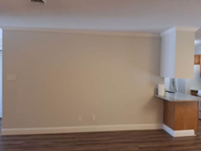Building Photo - 1115 Blinken St