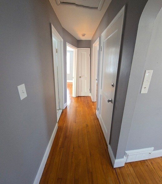 Building Photo - 114 Faraday St