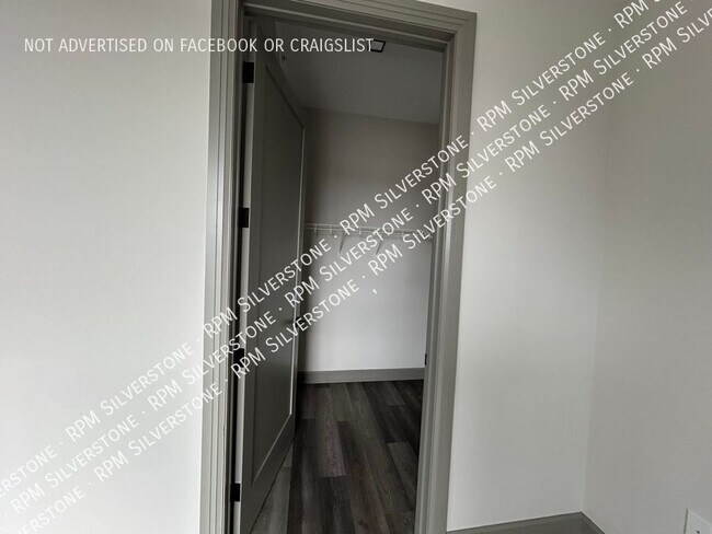 Building Photo - 120 S Broadway St