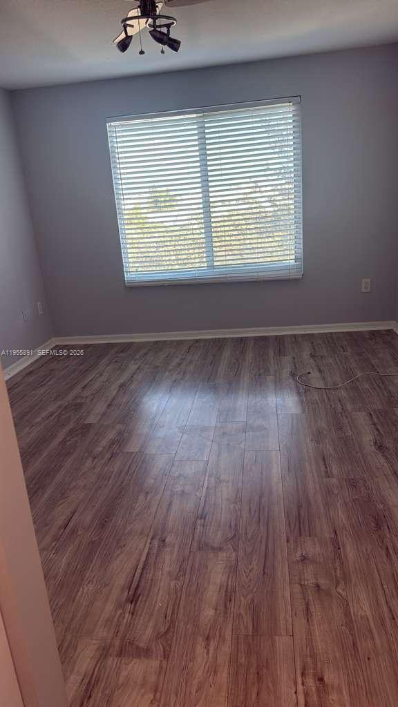 Building Photo - 222 Villa Cir