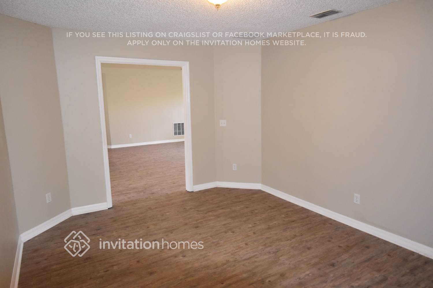 Building Photo - 1760 Van Allen Cir