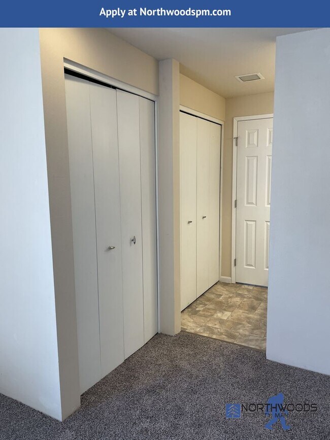 Building Photo - ***MOVE IN SPECIAL $600 off First Month's ...