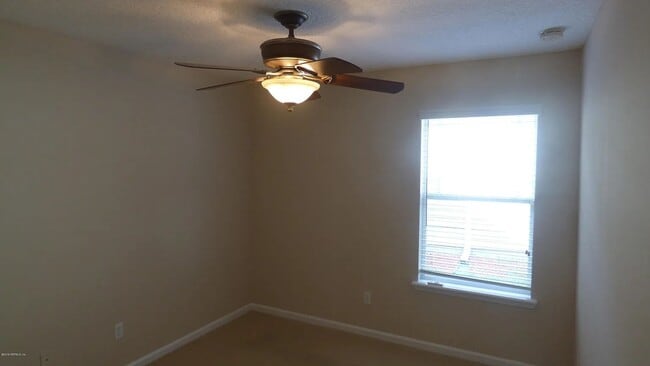 Building Photo - Charming 3BR House in Jacksonville