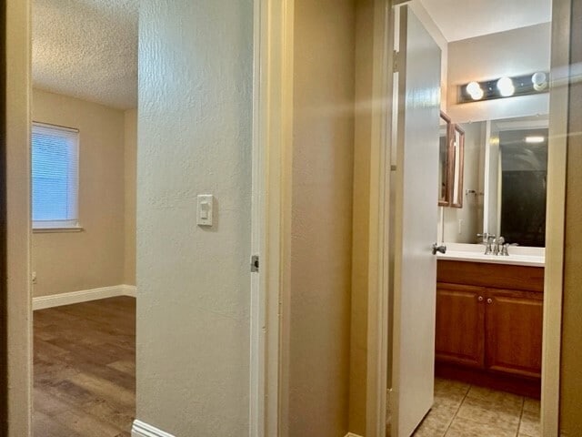 Building Photo - Beautifully Updated 4-Bedroom Home