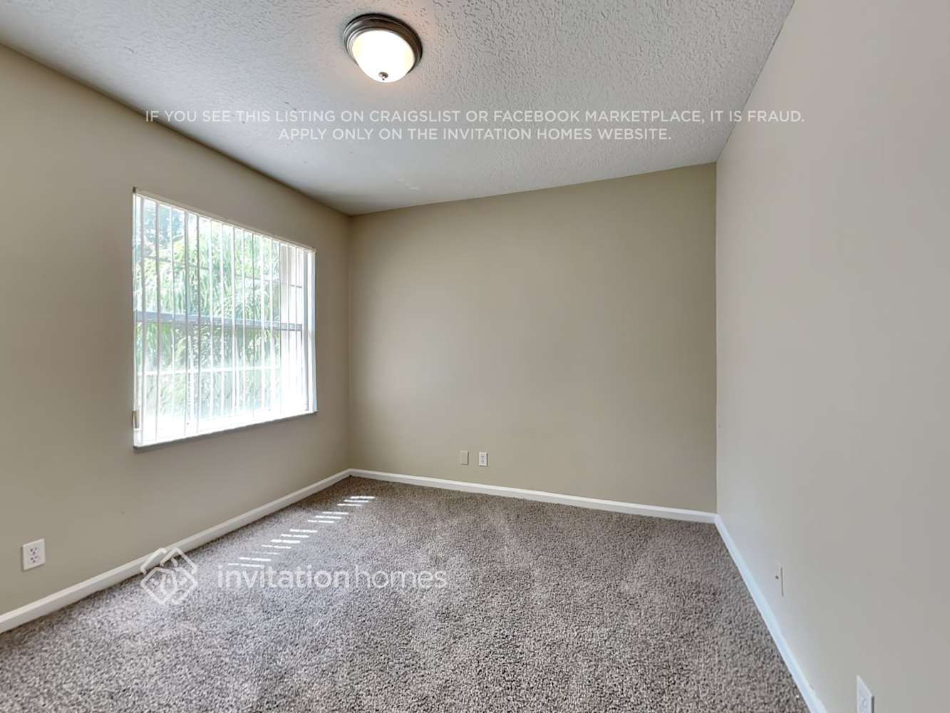 Building Photo - 5143 Heron Ct