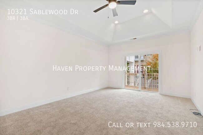 Building Photo - 10321 Sablewood Dr