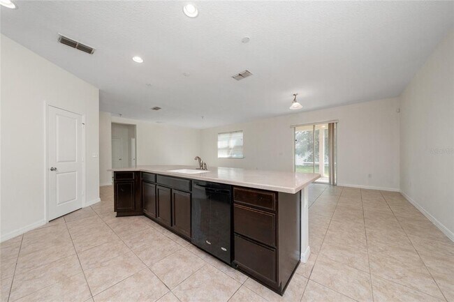 Building Photo - 931 Costa Mesa Ln