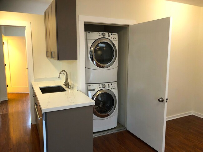 Washer Dryer (with soundproof door) - 4360 Stewart Ave
