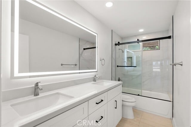 Building Photo - 18012 Avolinda Dr
