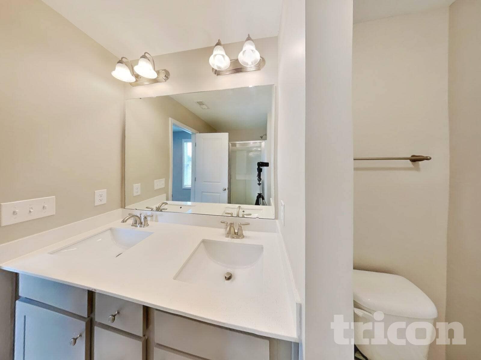 Building Photo - 50 Greenhouse St