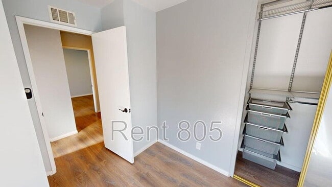 Building Photo - 1224 Llama Ct