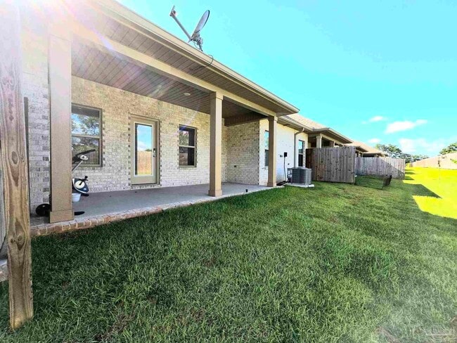 Building Photo - 1862 Finch Ln