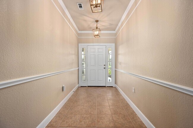 Building Photo - 216 Armstrong Dr