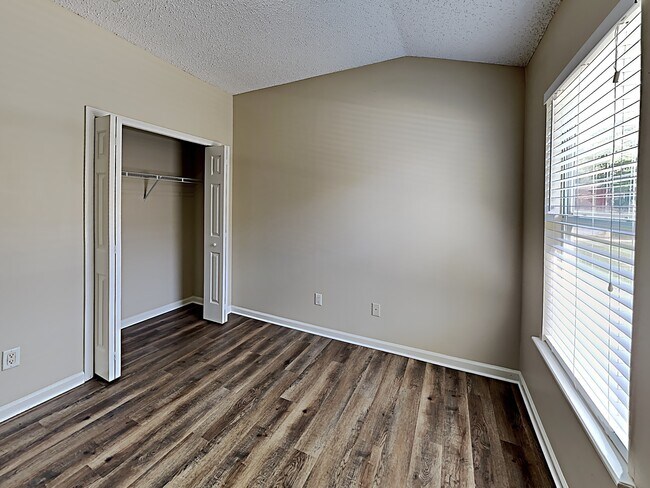 Building Photo - 976 Ashton Cove Terrace