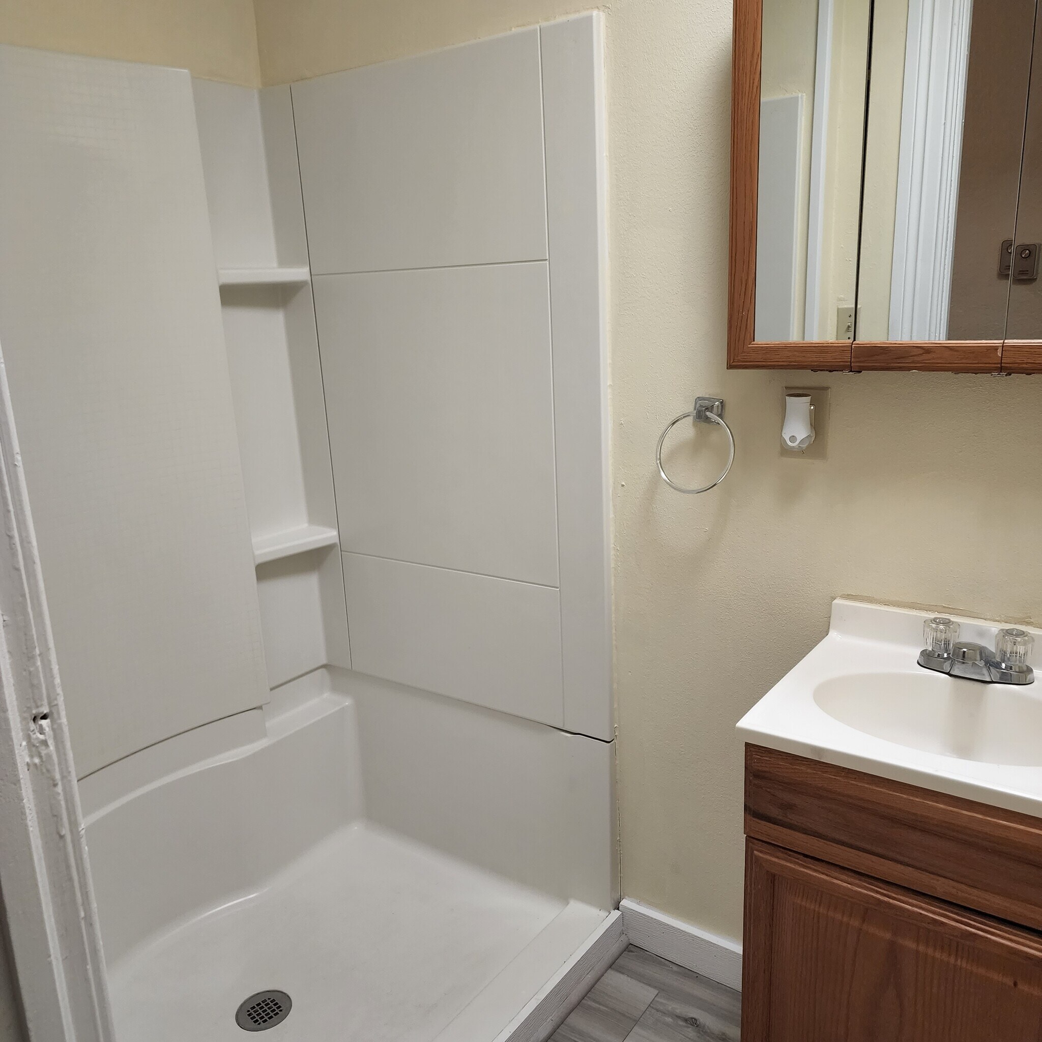 Building Photo - 325 State St