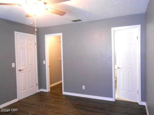 Building Photo - 3561 Forest Branch Dr