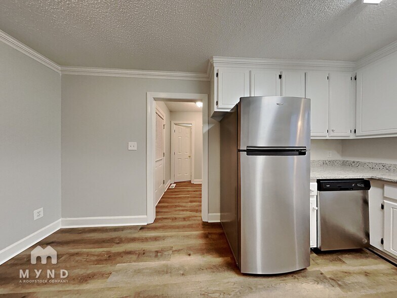 Building Photo - 4648 Forest Highland Dr