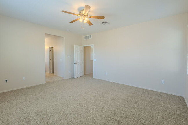 Building Photo - Beautiful Rancho Sahuarita Community
