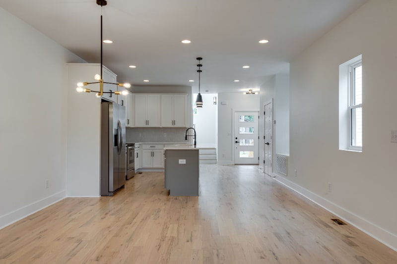 Building Photo - 214 Eisenhower Dr