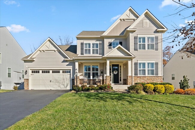 Primary Photo - Elegant Single-Family Residence with Upscale Finishes in Amenity-Rich Community
