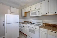 Building Photo - 1822 McHenry St