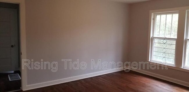 Building Photo - 1213 Haven Dr
