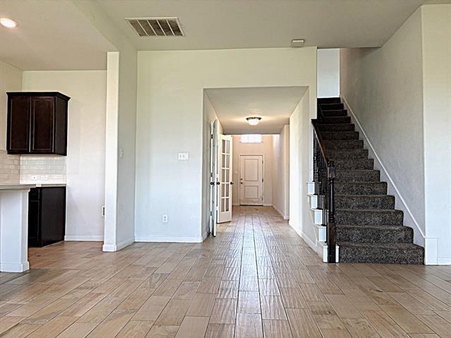 Building Photo - 100 Acadia Ln