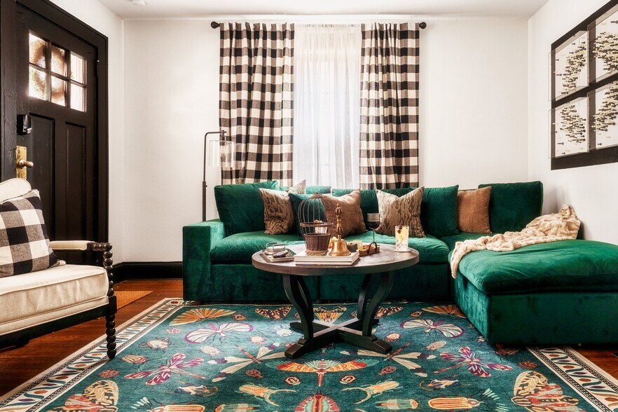 Building Photo - 713 Grandin Rd