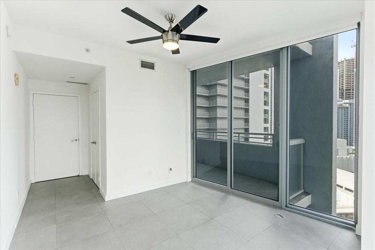 Building Photo - 888 Biscayne Blvd
