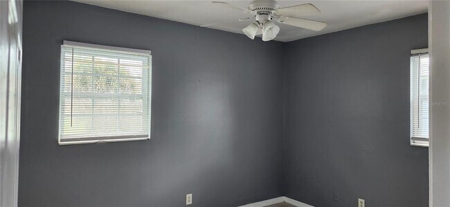 Building Photo - 5205 S 82nd St