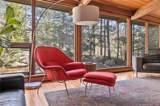 Building Photo - 47 Florida Hill Rd