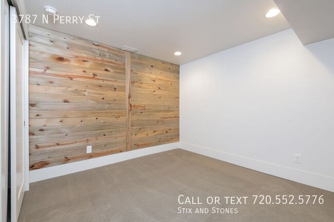Building Photo - 3787 Perry St