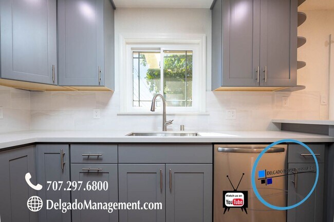 Building Photo - East Vallejo Gorgeous newly remodeled home