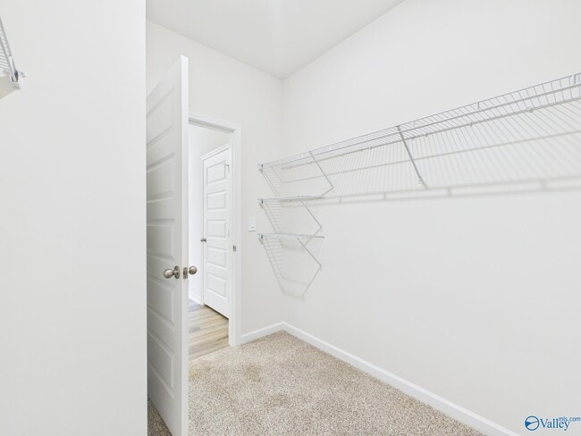 Building Photo - 112 Betty Williams Dr