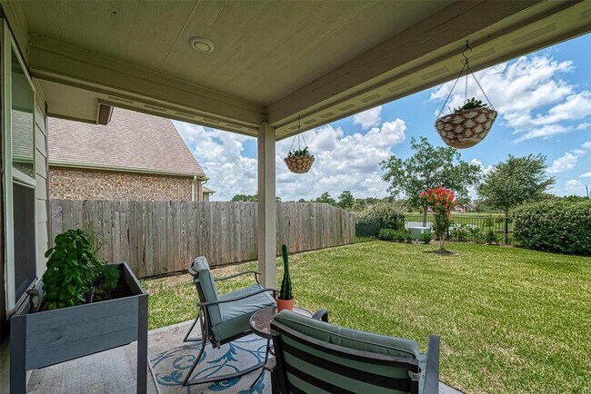 Building Photo - Pearland Place, Pearland, TX 77581 - 3 BR 2 BA Single-Family Home
