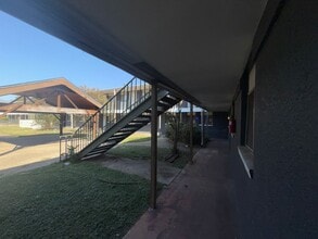 Building Photo - Conveniently Located Studio with ALL Utilities INCLUDED