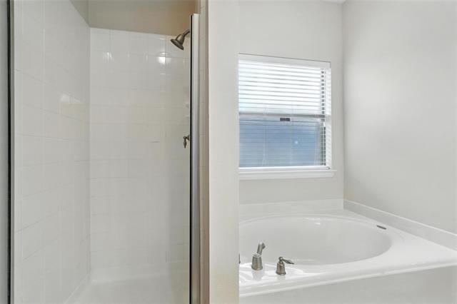 Building Photo - 2101 Broadstone Dr