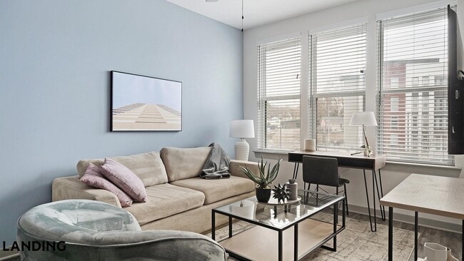 Building Photo - 2165 Nolensville Pk