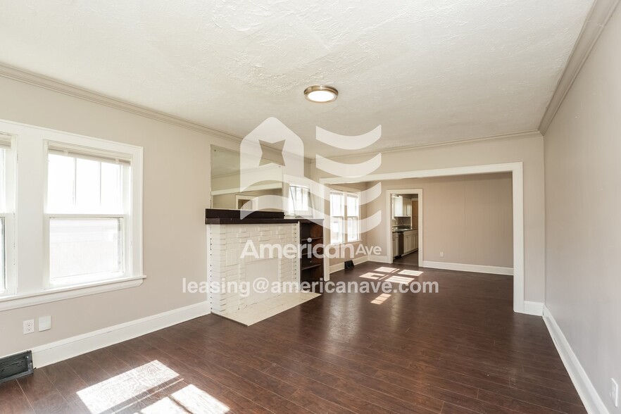 Building Photo - 814 Dover Ave