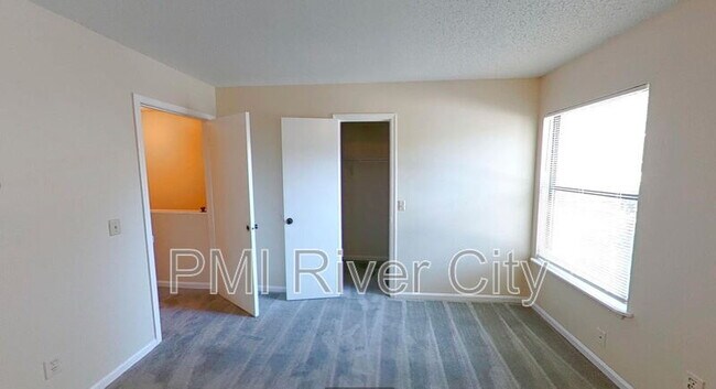 Building Photo - 1202 Maitland Ave