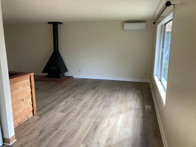 Building Photo - 3791 Onyx St