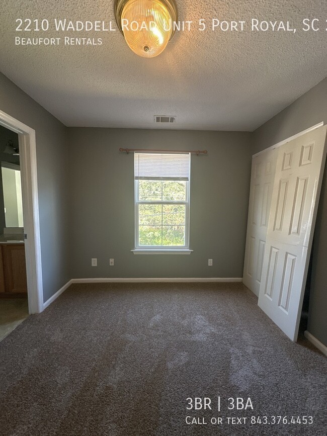 Building Photo - 2210 Waddell Road Unit 5 Port
