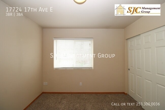 Building Photo - 17724 17th Ave E