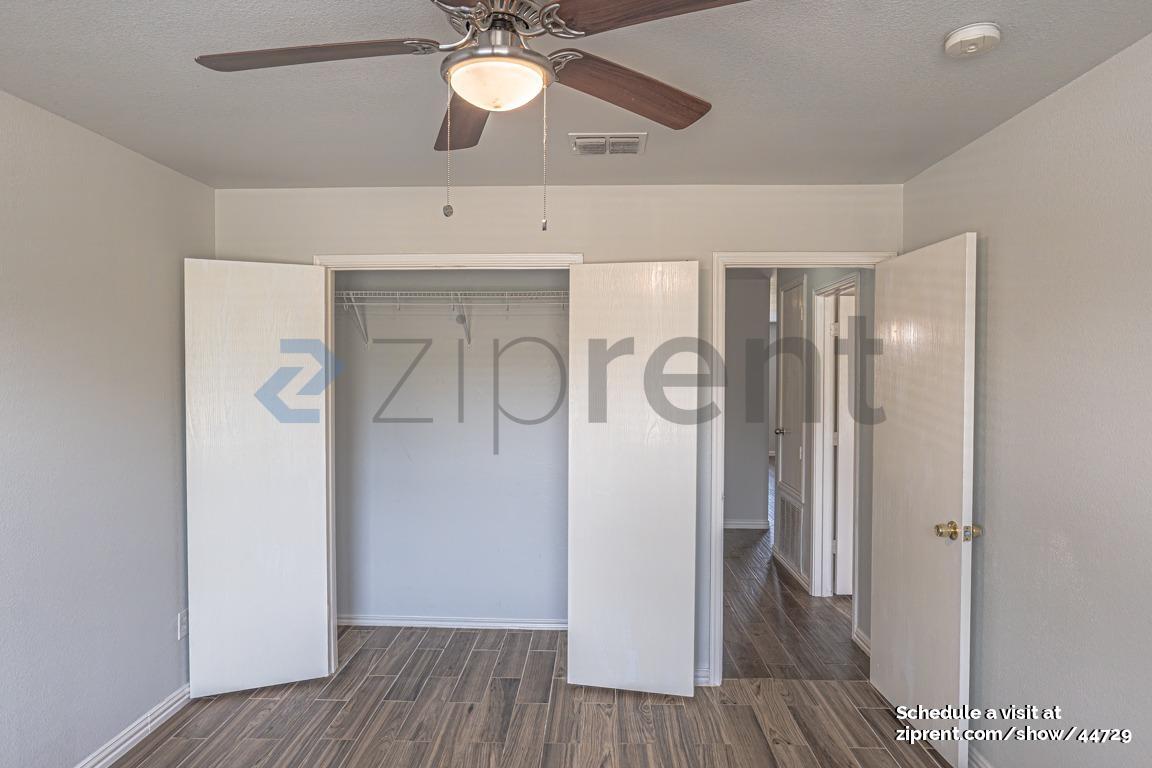 Building Photo - 1706 Harvest Crossing Dr
