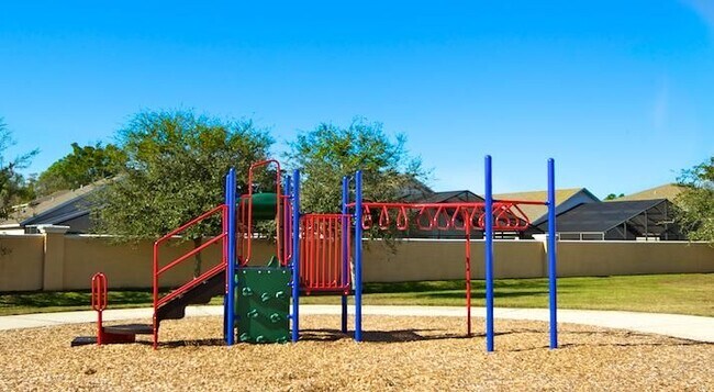 Building Photo - 1180 S Beach Cir