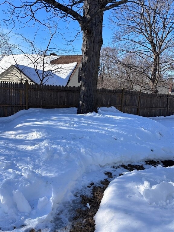 Building Photo - 66 Janet Cir